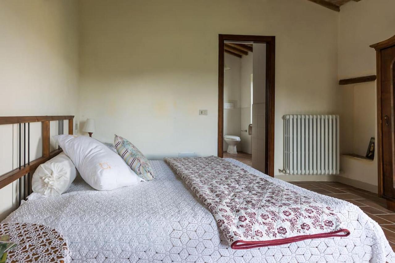 Agriturismo Il Poggio Degli Scoiattoli Perugia Exterior foto